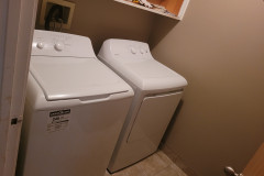 ag-7401-upper-Laundry-room