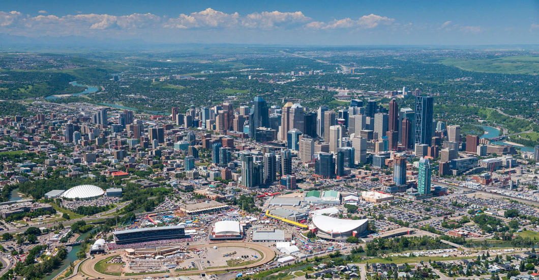 Big calgary Picture 2 with stampede grounds 1 | Luxury Townhouse Listings